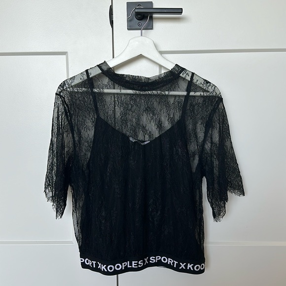 KOOPLES Black lace top - size 3 - Picture 1 of 2